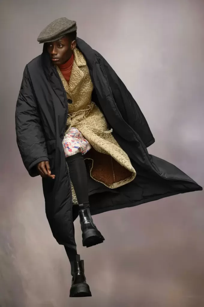 Abrigo oversize de Maison Margiela Abrigo oversize de Maison Margiela