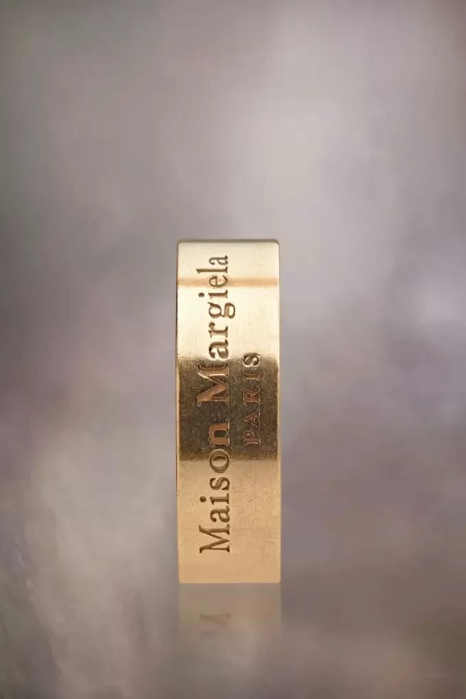 Anillo con el logotipo de Maison Margiela Anillo con el logotipo de Maison Margiela