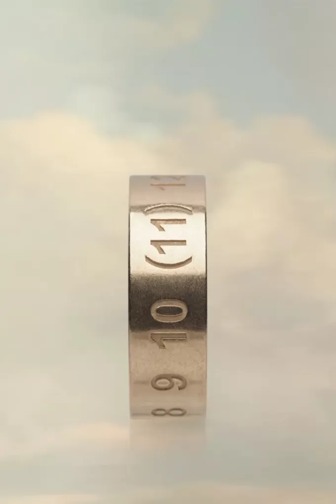 Anillo numérico de Maison Margiela Anillo numérico de Maison Margiela