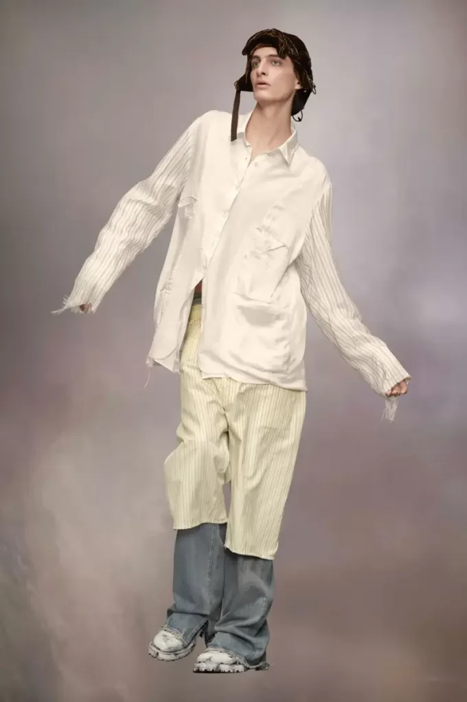 Anonimato de la chaqueta del forro Anonimato de la chaqueta del forro