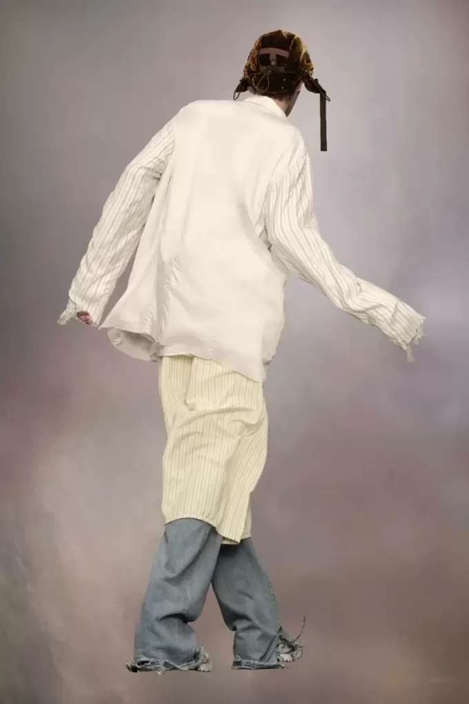 Anonimato de la chaqueta del forro Anonimato de la chaqueta del forro