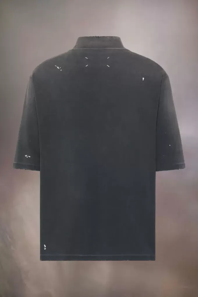 Camiseta con el logotipo del grafiti Camiseta con el logotipo del grafiti