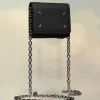 Cartera con cadena de cuatro puntadas Cartera con cadena de cuatro puntadas