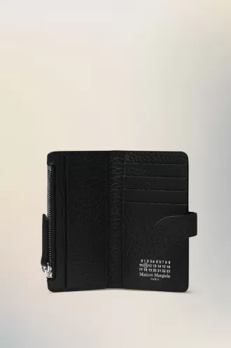 Cartera con cremallera de cuatro puntadas