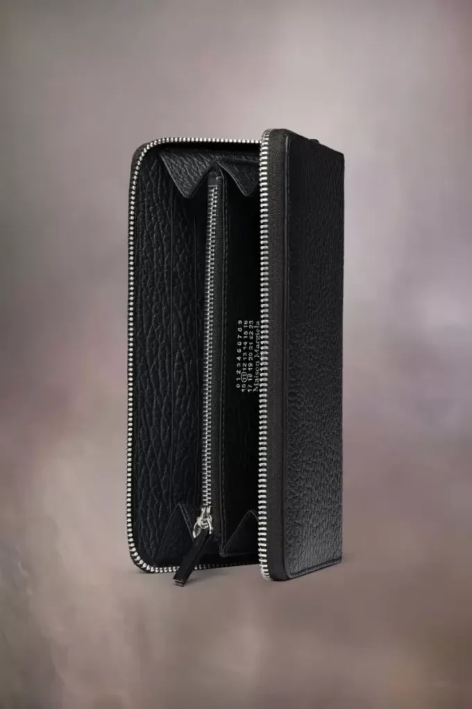 Cartera con cremallera de cuatro puntadas Cartera con cremallera de cuatro puntadas