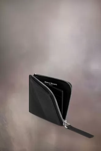 Cartera con cremallera envolvente de Maison Margiela