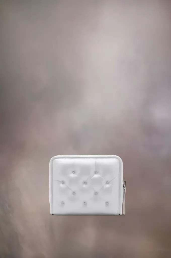 Cartera pequeña bordada Glam Slam Cartera pequeña bordada Glam Slam