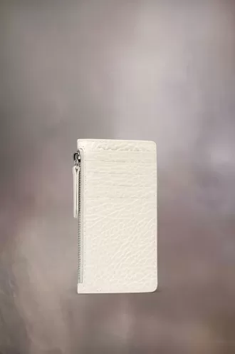 Cartera tarjetero con cuatro puntadas
