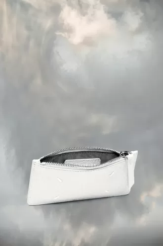 Cartera tarjetero con cuatro puntadas