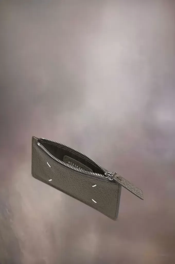 Cartera tarjetero con cuatro puntadas Cartera tarjetero con cuatro puntadas