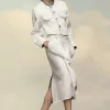 Chaqueta vaquera corta sin cuello