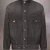 Chaqueta vaquera desgastada