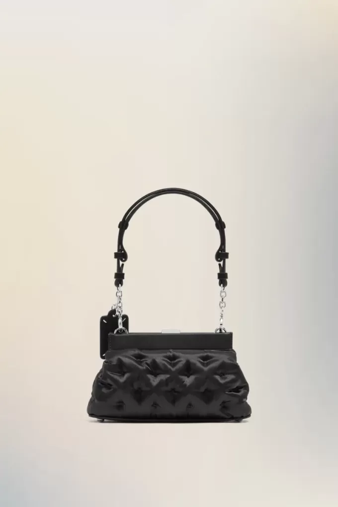 Clutch pequeño con bordado Glam Slam Clutch pequeño con bordado Glam Slam