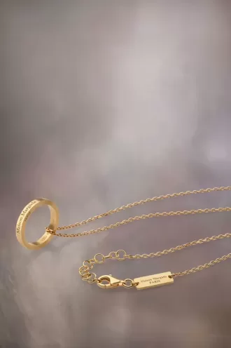Collar con anillo y logotipo de Maison Margiela