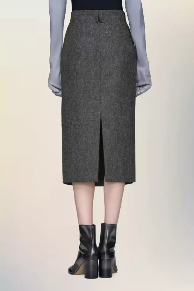 Falda midi de lana de Maison Margiela Falda midi de lana de Maison Margiela