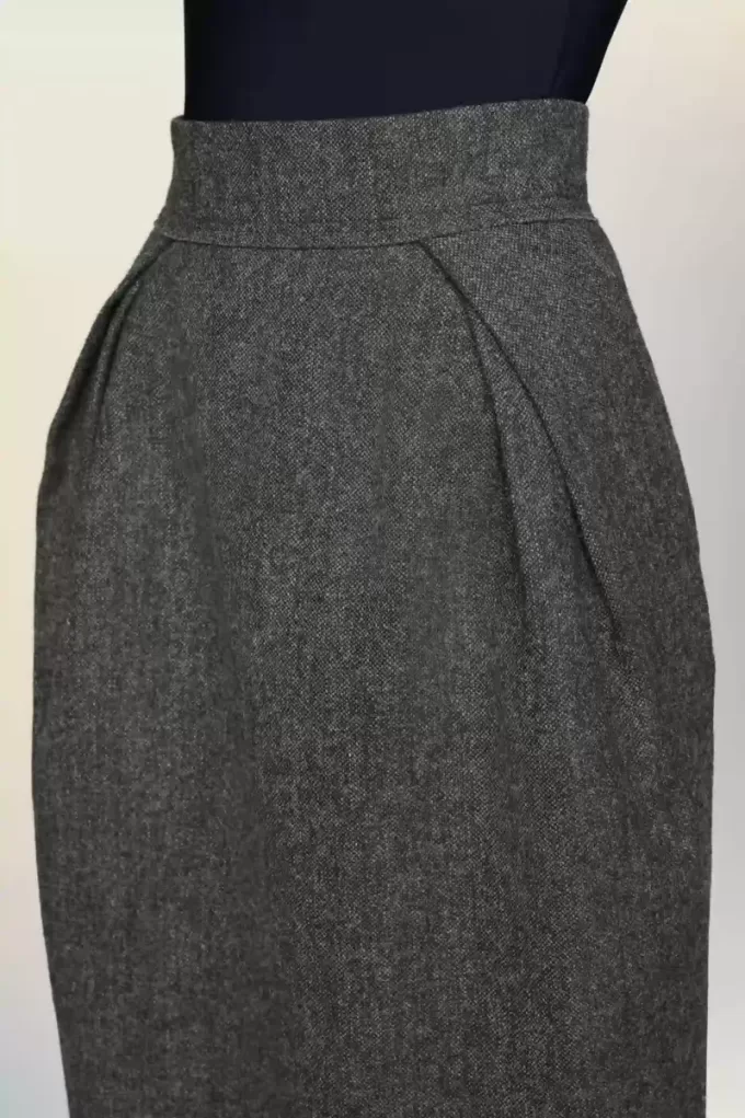 Falda midi de lana de Maison Margiela Falda midi de lana de Maison Margiela