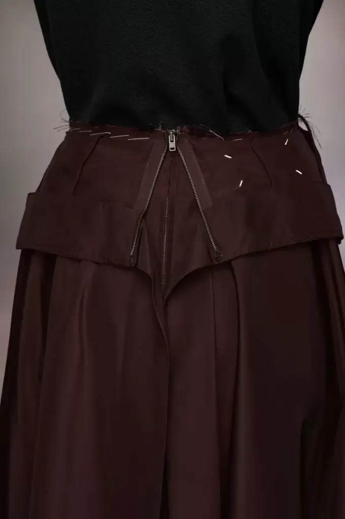 Falda midi de tafetán de Maison Margiela Falda midi de tafetán de Maison Margiela
