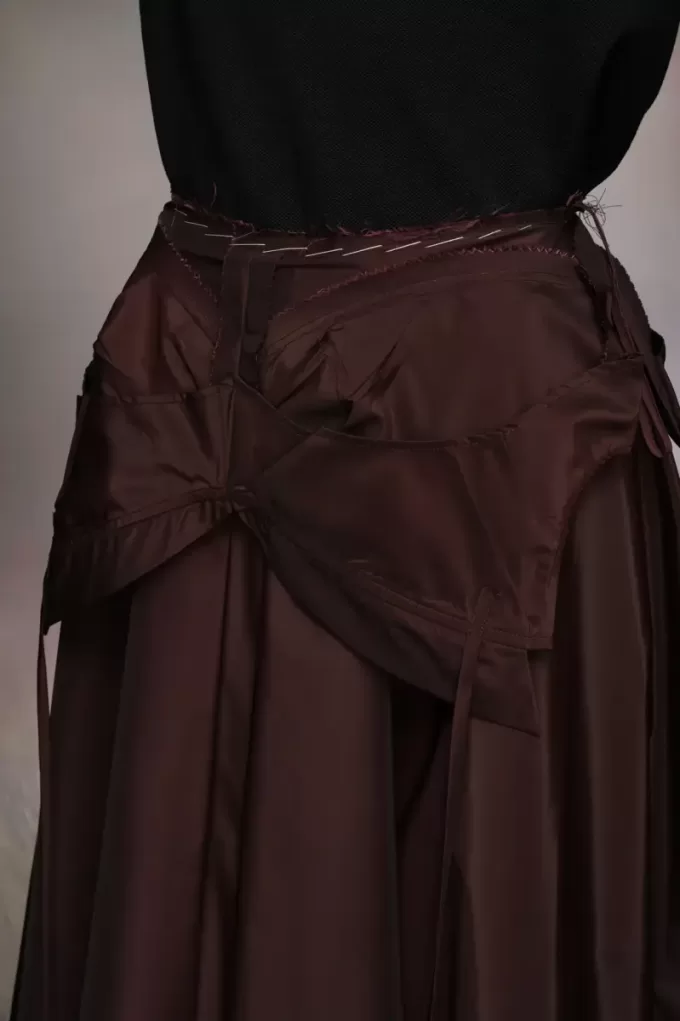 Falda midi de tafetán de Maison Margiela Falda midi de tafetán de Maison Margiela