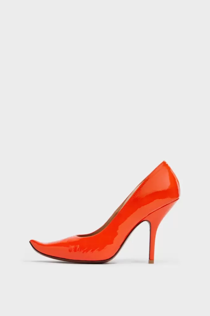 Maison Margiela Loved to death pump Maison Margiela Loved to death pump
