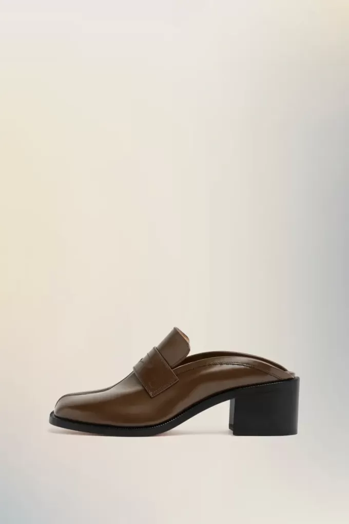 Mocasín tipo mule Tabi City