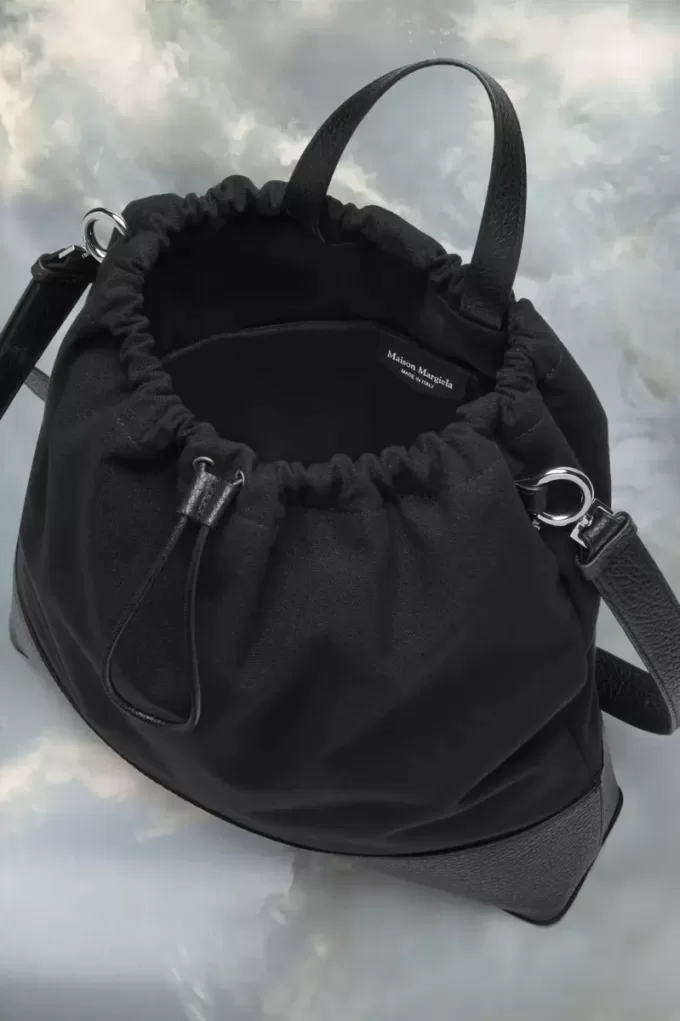 Mochila con cordón diaria mediana 5AC Mochila con cordón diaria mediana 5AC