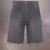 Pantalones cortos vaqueros con tachuelas de Maison Margiela Pantalones cortos vaqueros con tachuelas de Maison Margiela