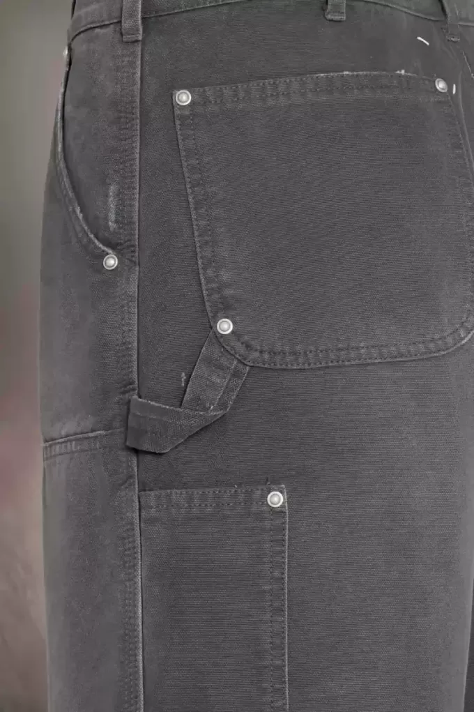 Pantalones cortos vaqueros con tachuelas de Maison Margiela Pantalones cortos vaqueros con tachuelas de Maison Margiela