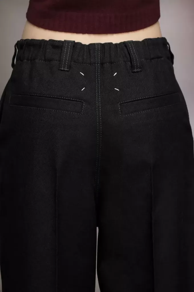 Pantalones de lana plisados Pantalones de lana plisados