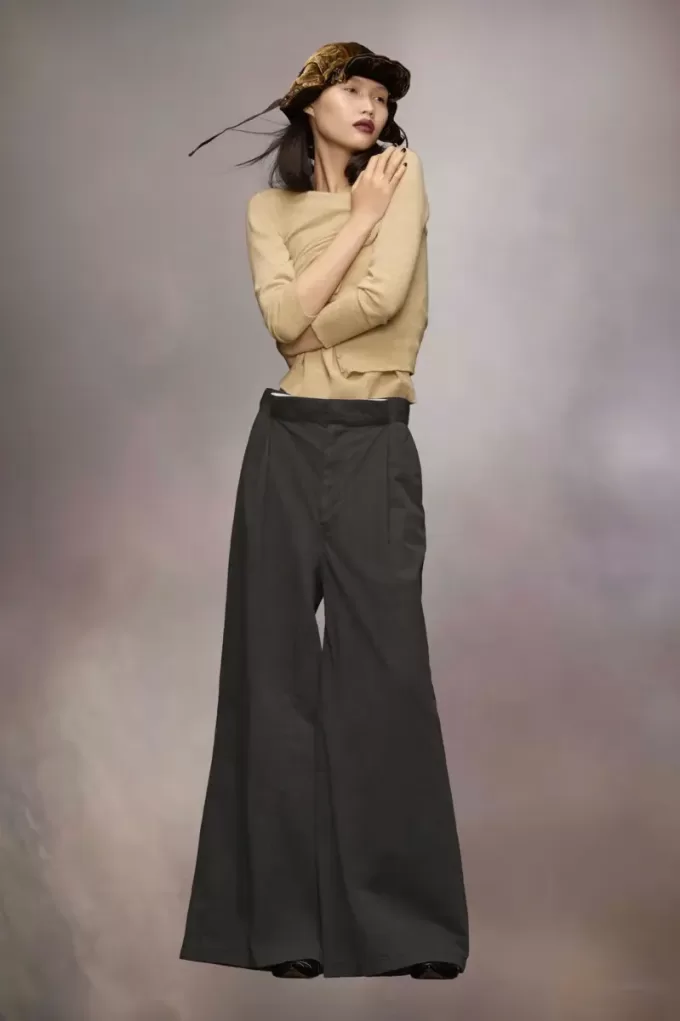 Pantalones plisados de Maison Margiela Pantalones plisados de Maison Margiela