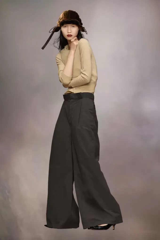 Pantalones plisados de Maison Margiela Pantalones plisados de Maison Margiela