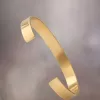 Puño con el logotipo de Maison Margiela Puño con el logotipo de Maison Margiela