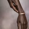 Puño con el logotipo de Maison Margiela Puño con el logotipo de Maison Margiela