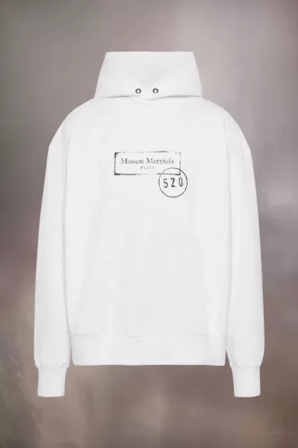 Sudadera con capucha y estampado de sellos 520 Sudadera con capucha y estampado de sellos 520