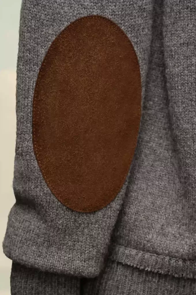 Suéter con coderas de Maison Margiela Suéter con coderas de Maison Margiela