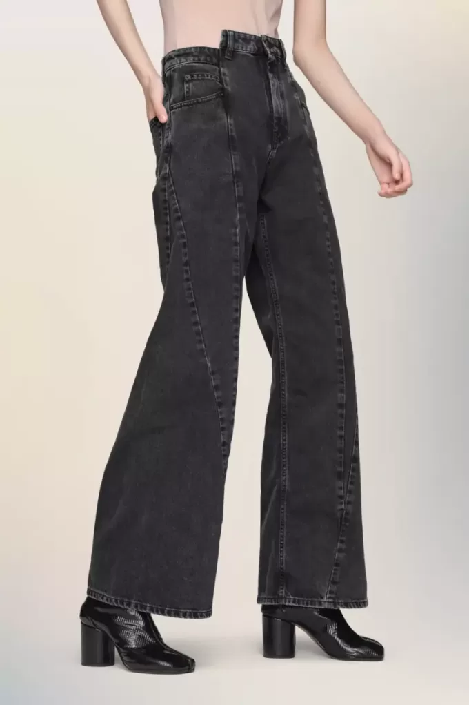 Vaqueros con cortes de Maison Margiela Vaqueros con cortes de Maison Margiela
