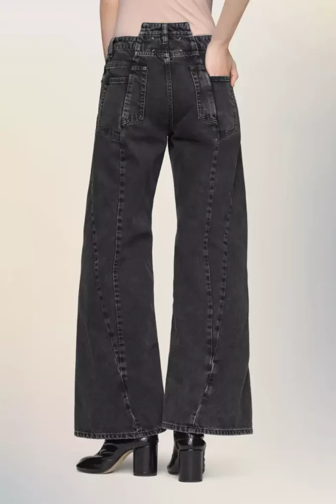 Vaqueros con cortes de Maison Margiela Vaqueros con cortes de Maison Margiela