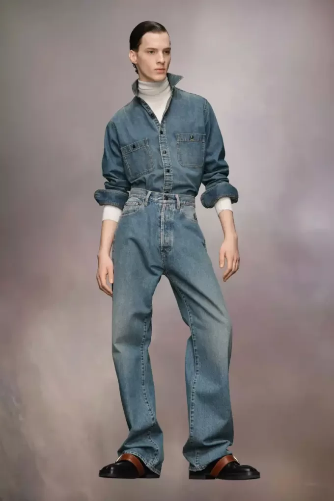 Vaqueros con dobladillo vuelto de Maison Margiela Vaqueros con dobladillo vuelto de Maison Margiela
