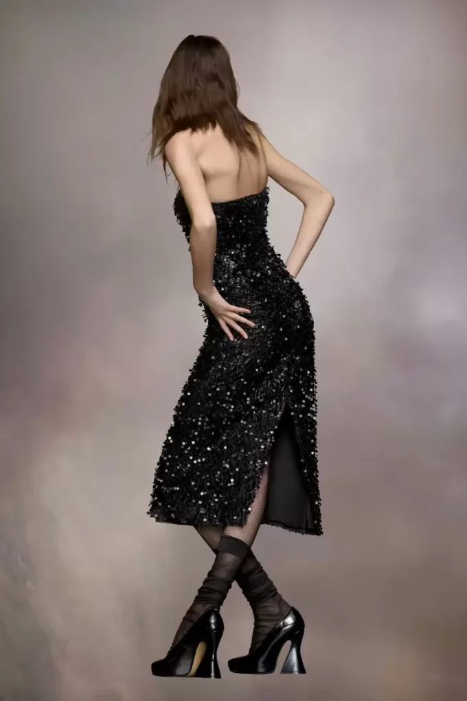 Vestido de lentejuelas bordado a mano Vestido de lentejuelas bordado a mano