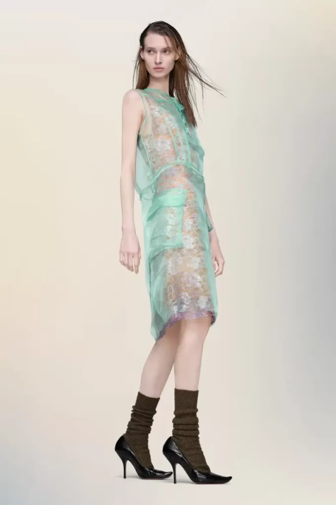 Vestido de tarde transparente de Maison Margiela